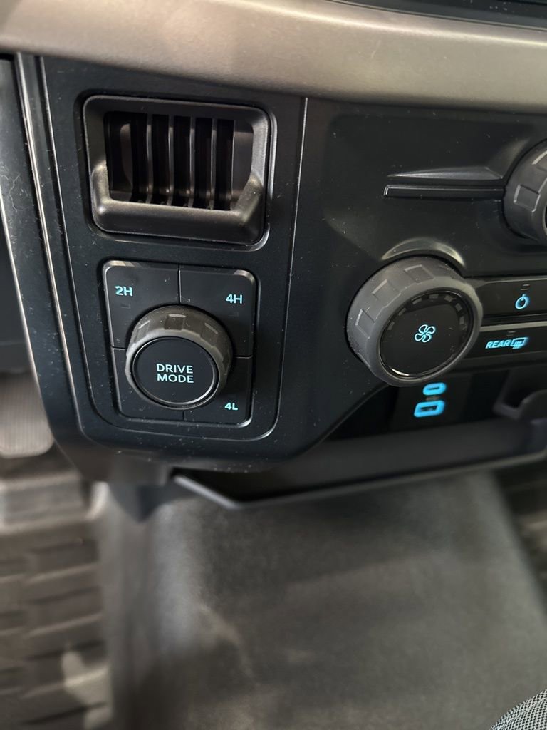 Used 2024 Ford F150 XL image 13