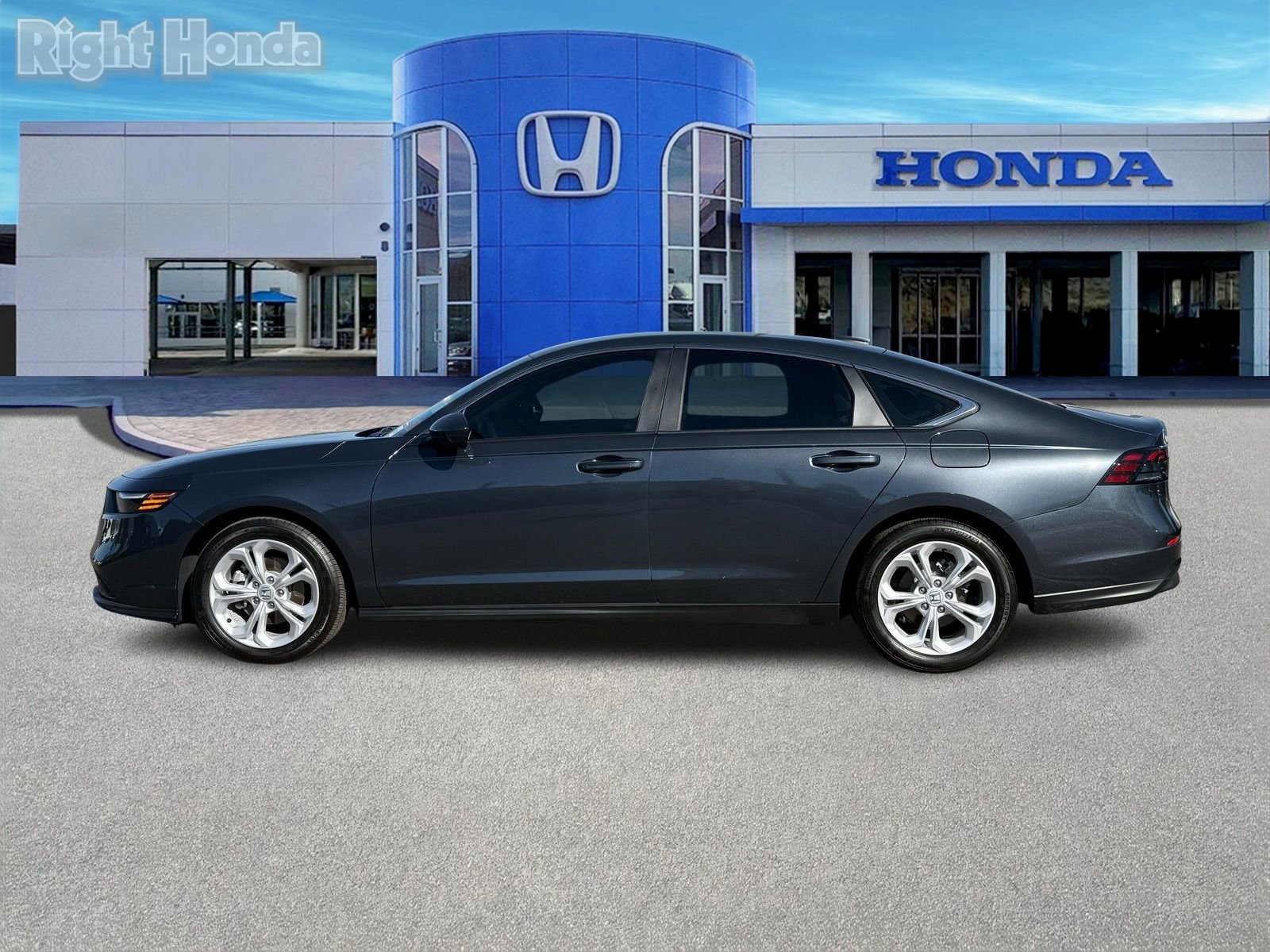 Certified 2025 Honda Accord LX image 4