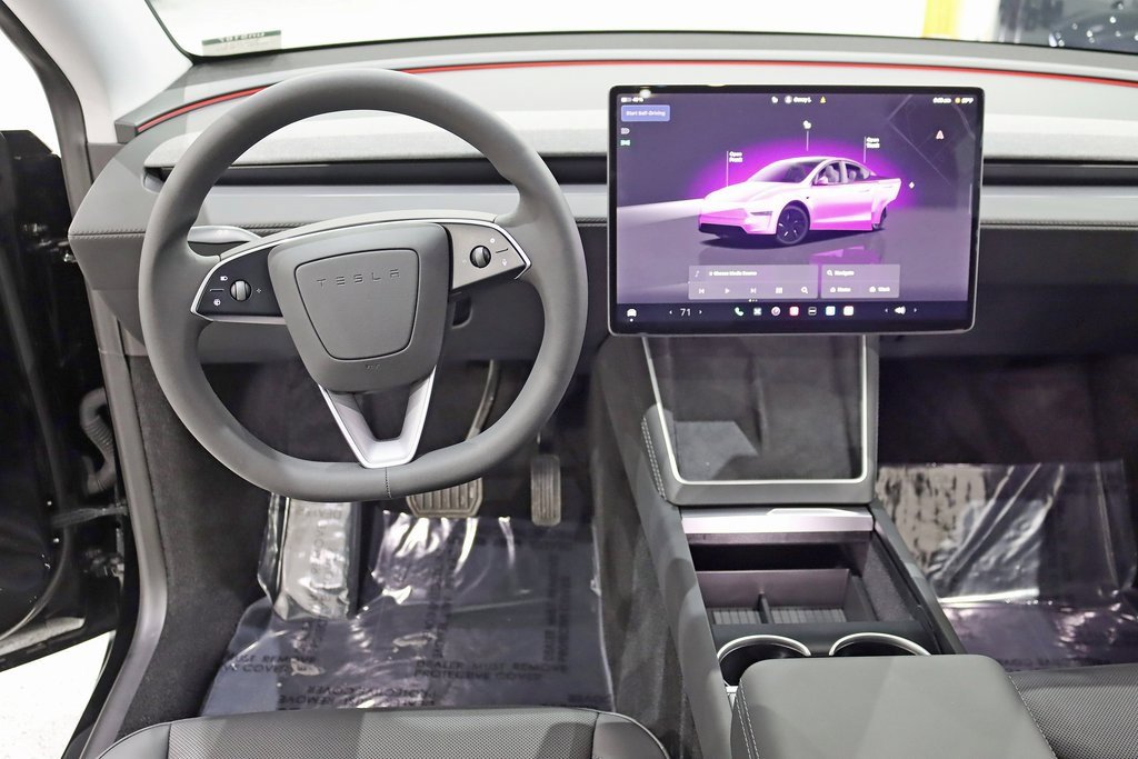 Used 2026 Tesla Model Y AWD image 14