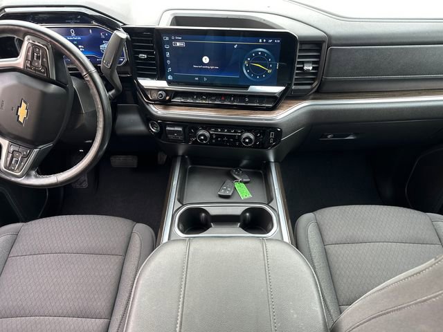 Used 2025 Chevrolet Silverado 2500 LT w/ Safety Package AWD/4WD image 20