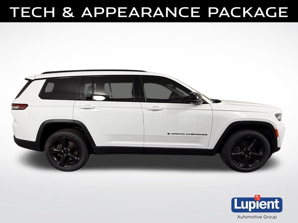 Used 2023 Jeep Grand Cherokee L Limited w/ Luxury Tech Group II AWD/4WD image 3