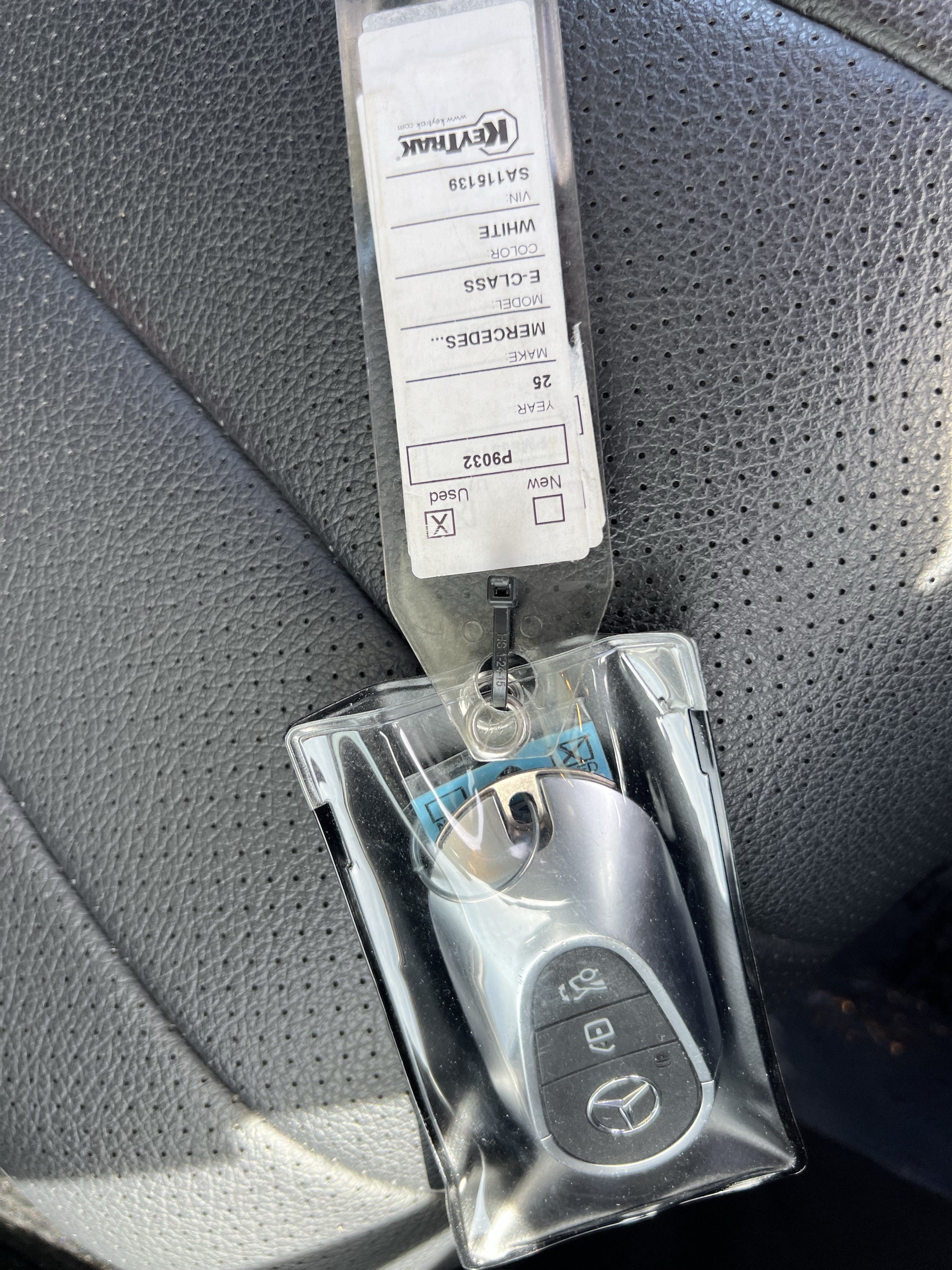 Certified 2025 Mercedes-Benz E 350 4MATIC Sedan image 38