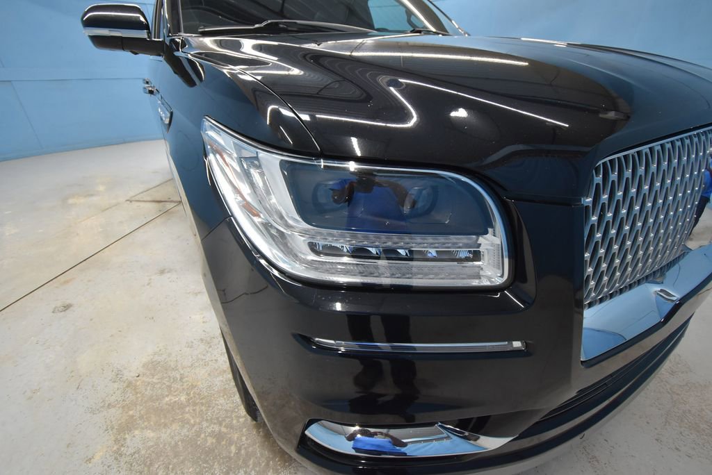 Used 2019 Lincoln Navigator Select AWD/4WD image 42