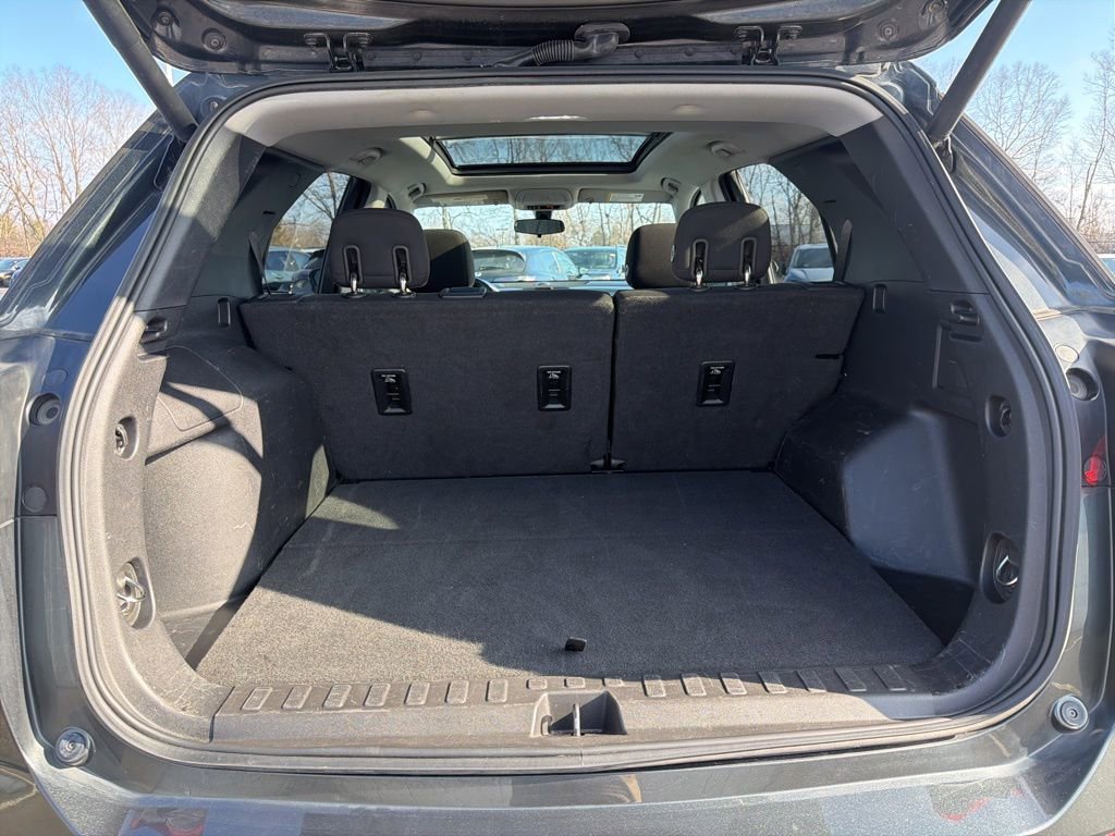 Used 2018 Chevrolet Equinox LT w/ Sun & Infotainment Package image 22