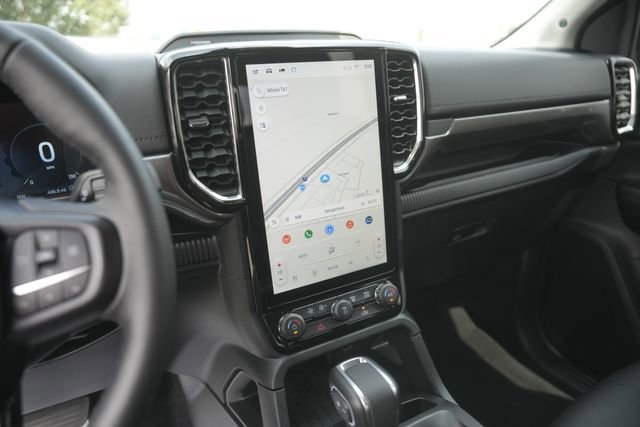 Used 2025 Ford Ranger Lariat w/ FX4 Off-Road Package image 26