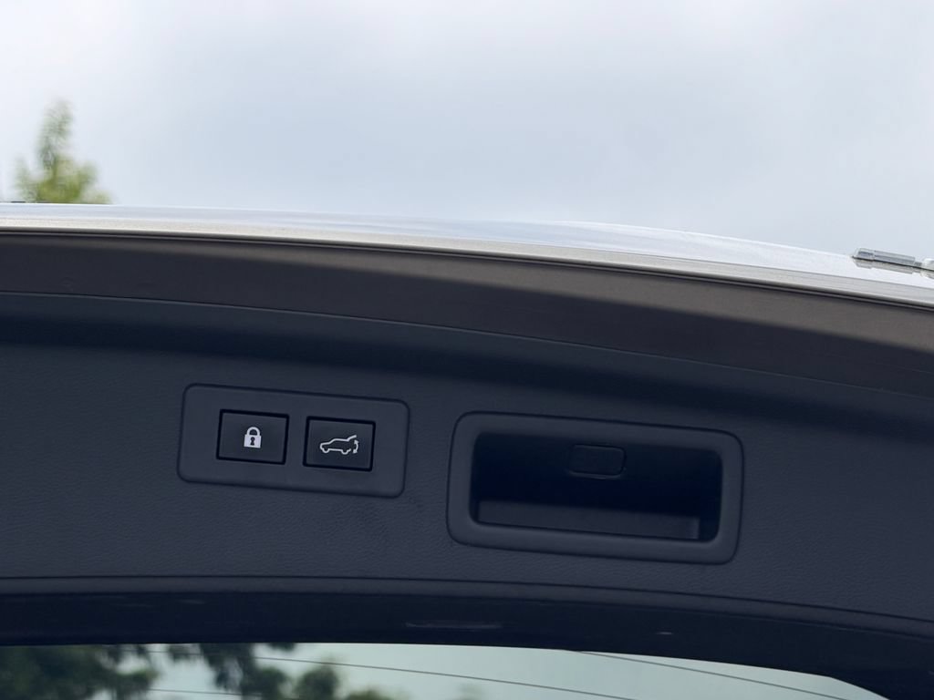 Used 2019 Subaru Forester Touring AWD/4WD image 27