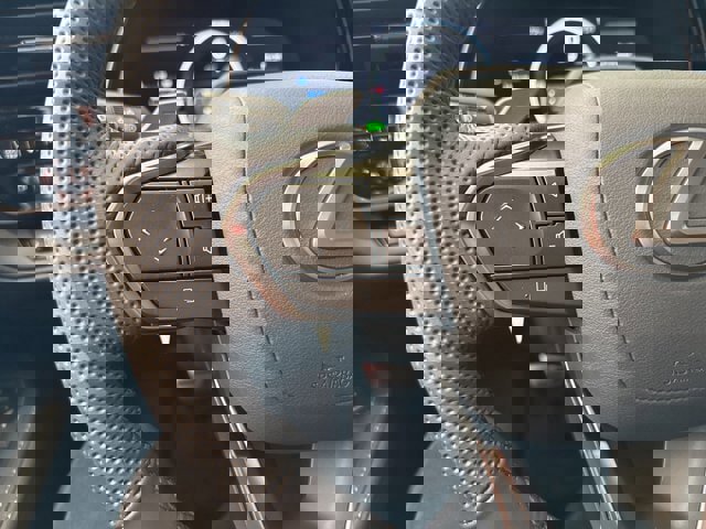 New 2026 Lexus TX 500h AWD image 17