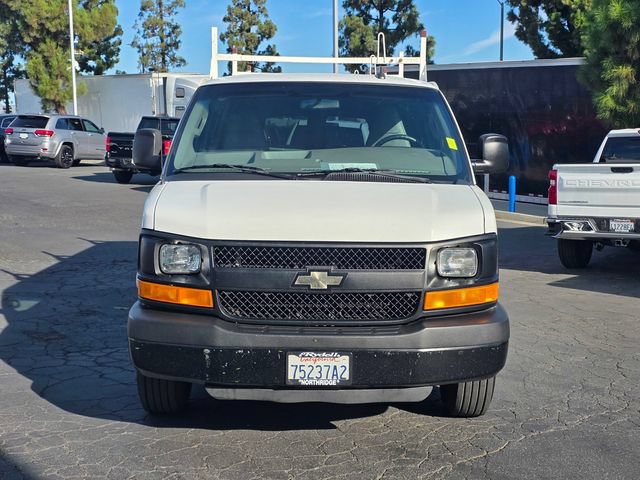 Used 2016 Chevrolet Express 2500 Extended RWD image 2