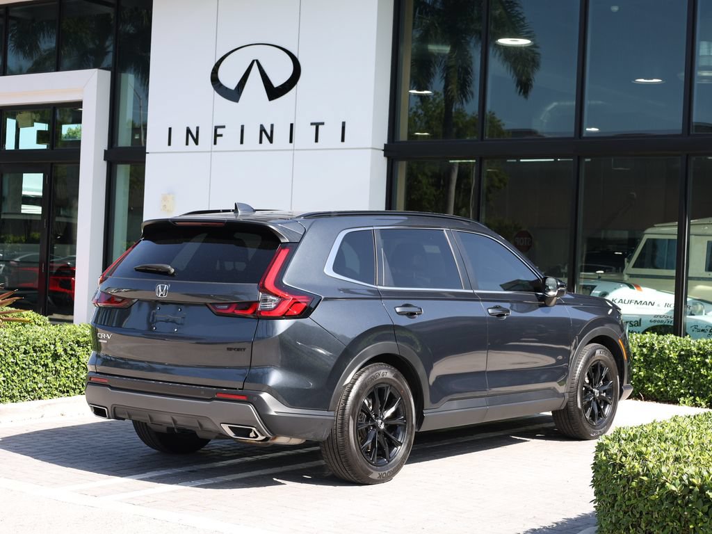 Used 2025 Honda CR-V Sport-L image 4