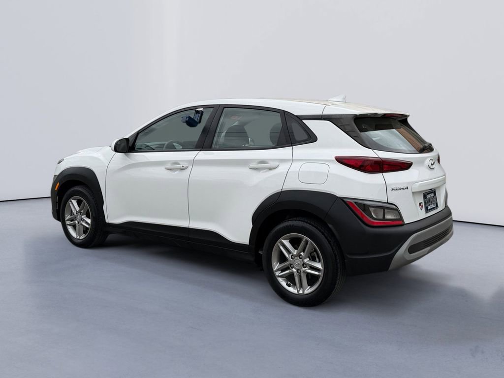 Used 2022 Hyundai Kona SE image 5