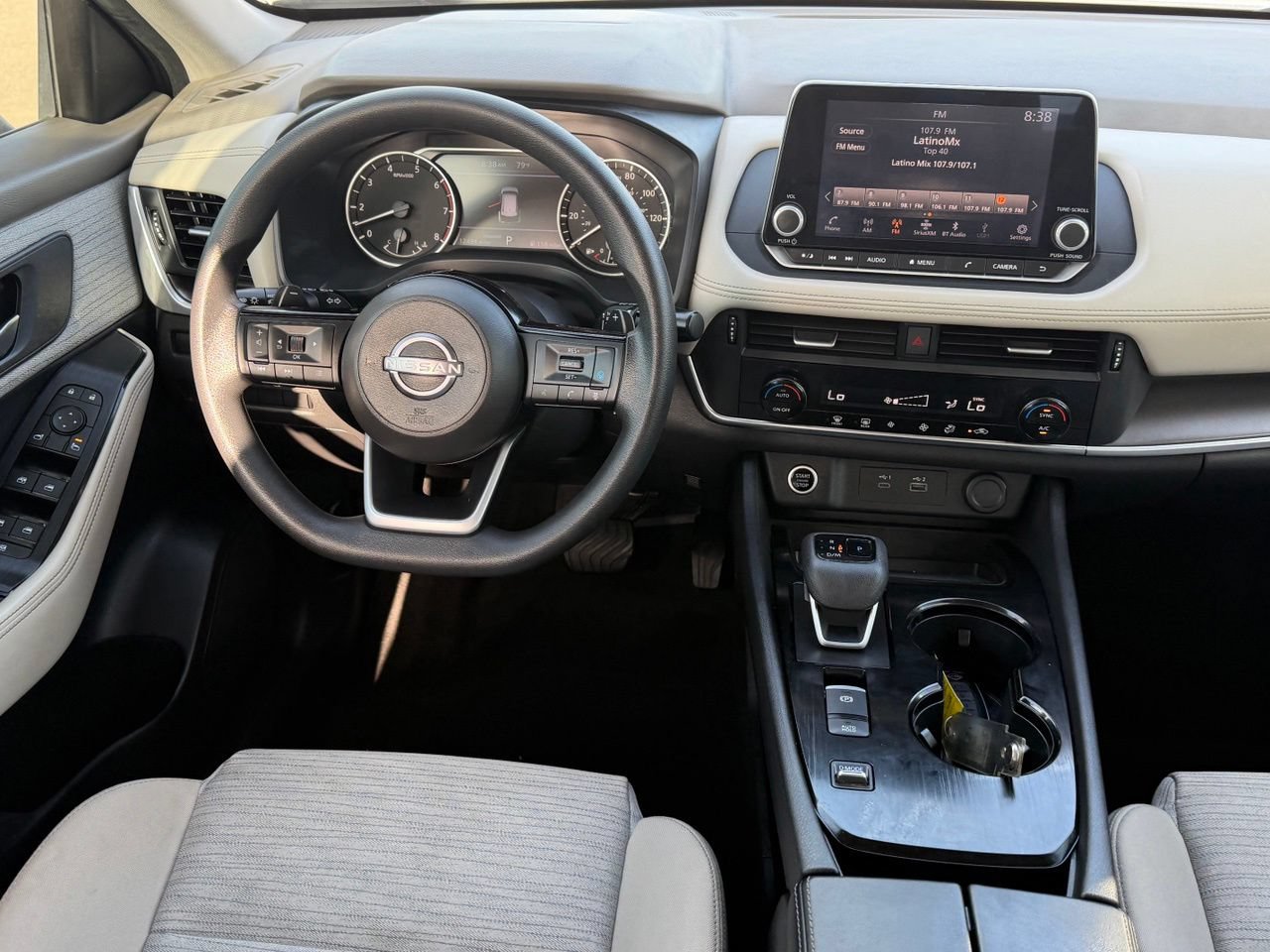 Certified 2023 Nissan Rogue SV FWD image 13