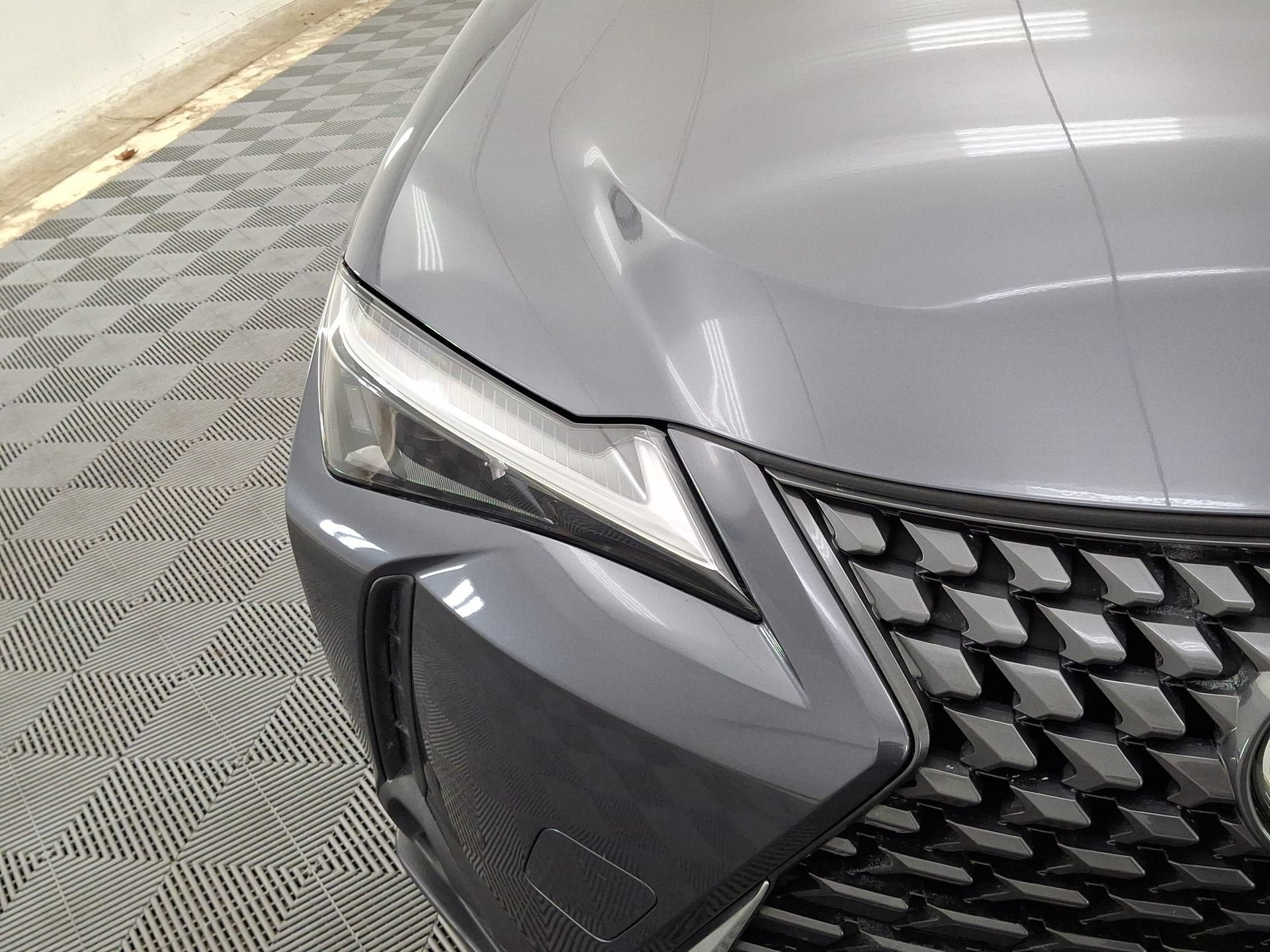 Used 2025 Lexus UX 300h AWD w/ Cold Area Package image 28