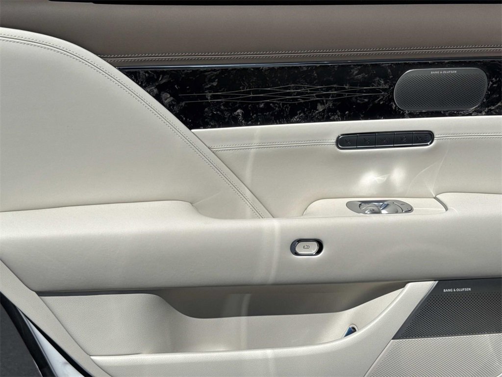 New 2026 Genesis G90 3.5T image 18