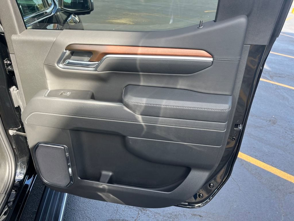 Used 2025 GMC Sierra 1500 Denali image 26