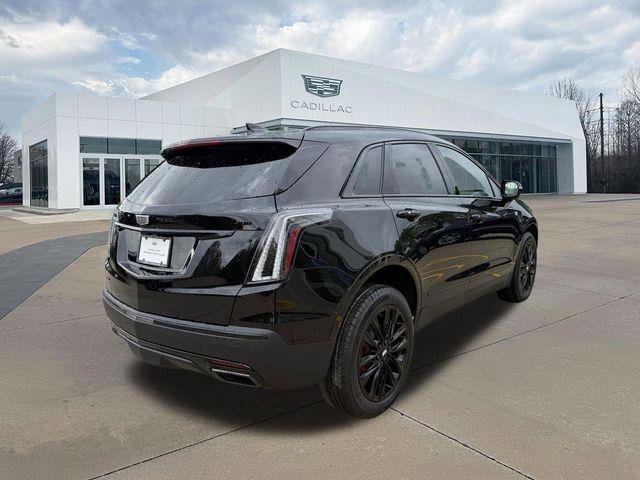 New 2026 Cadillac XT5 Sportv w/ LPO, Onyx Lite Package image 3