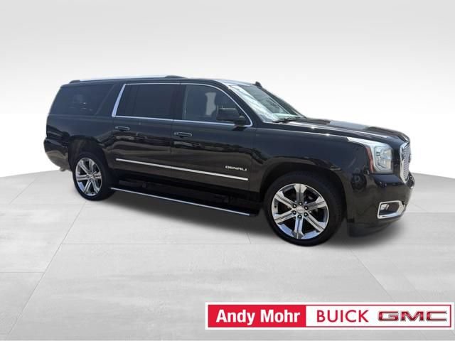 Used 2017 GMC Yukon XL Denali w/ Open Road Package AWD/4WD image 14