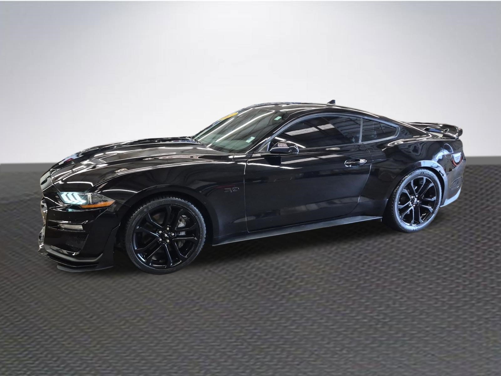 Used 2021 Ford Mustang GT Premium w/ Equipment Group 401A RWD image 2