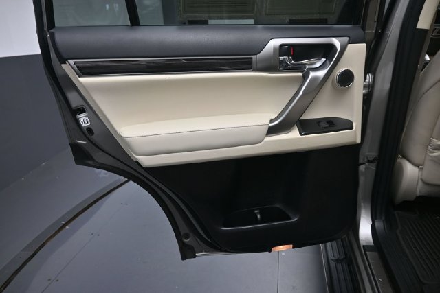 Used 2023 Lexus GX 460 Premium w/ Premium Plus Package AWD/4WD image 26