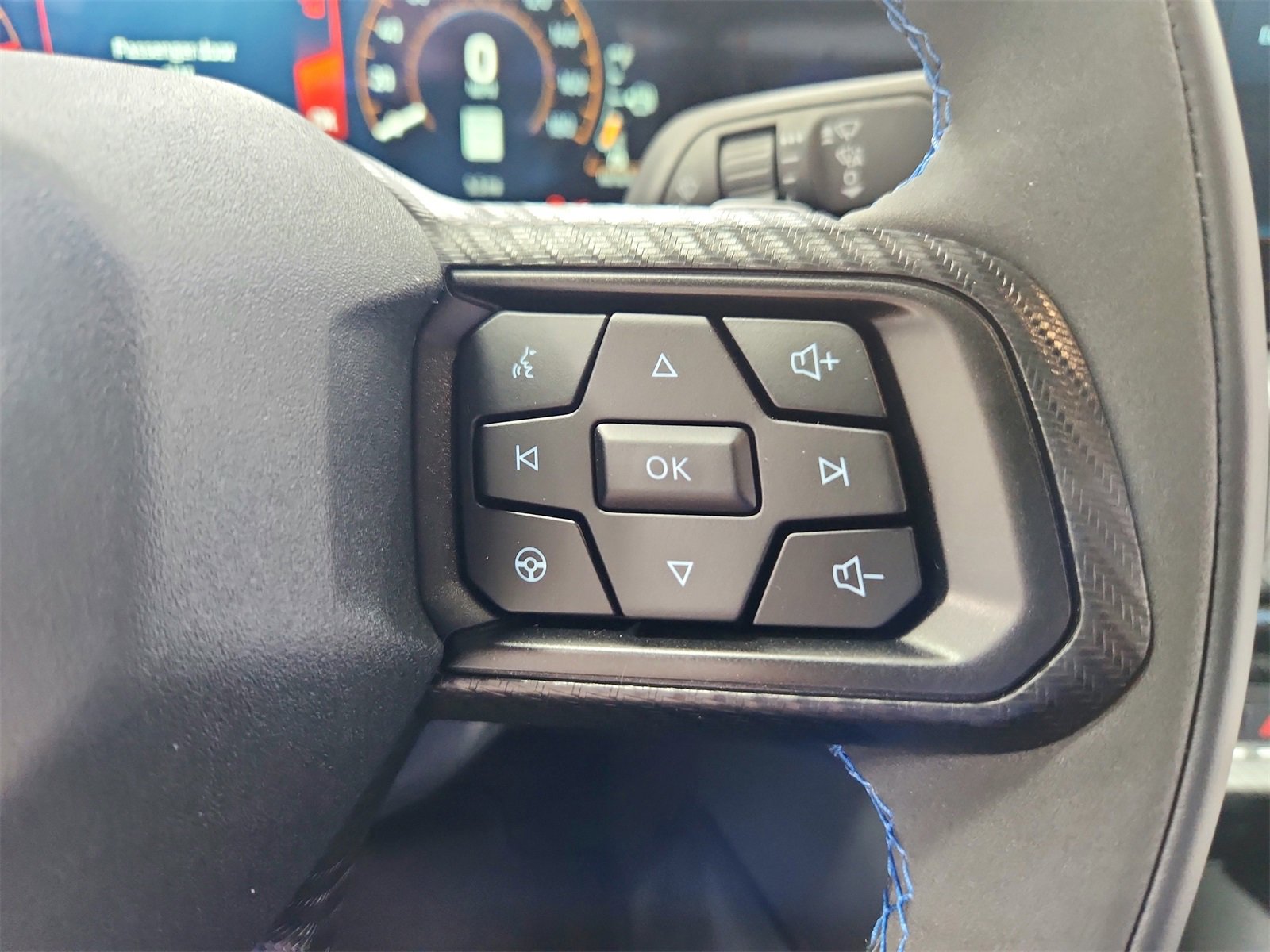 New 2025 Ford Mustang Dark Horse image 22