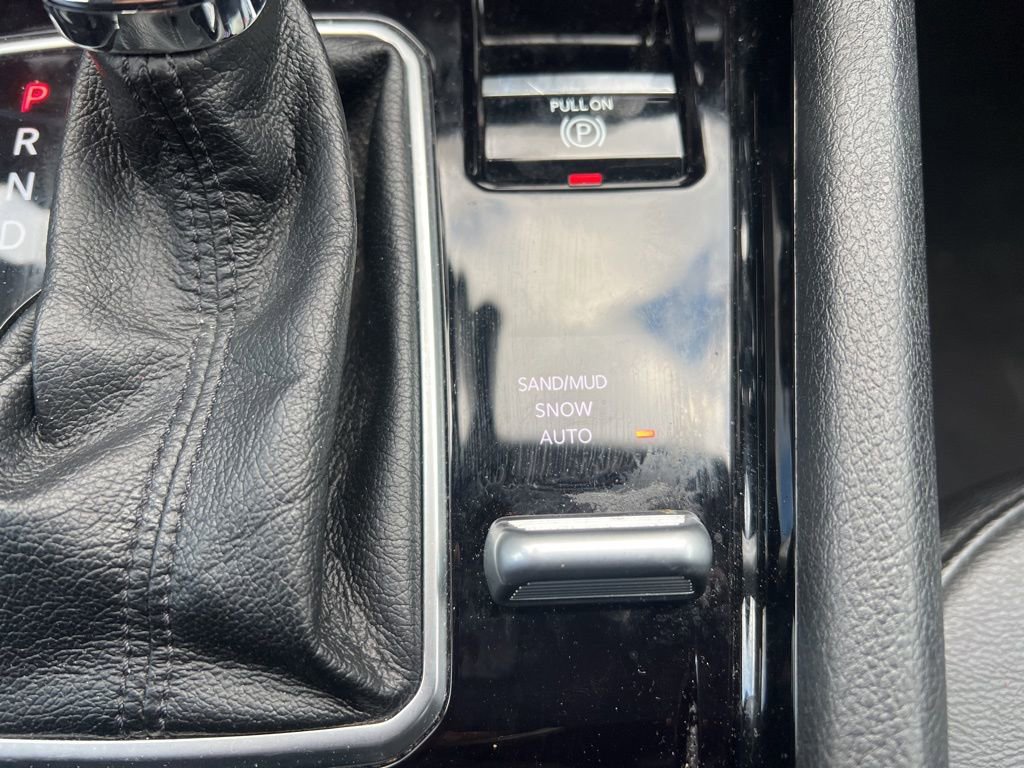 Used 2025 Jeep Compass Limited AWD/4WD image 22