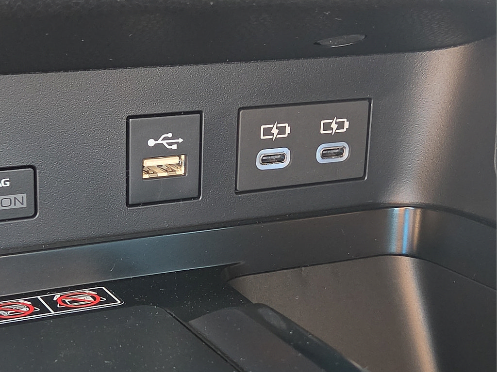 New 2026 Toyota Camry SE w/ Convenience Package FWD image 21