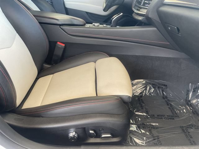 Used 2023 Cadillac CT5 Sport RWD image 28
