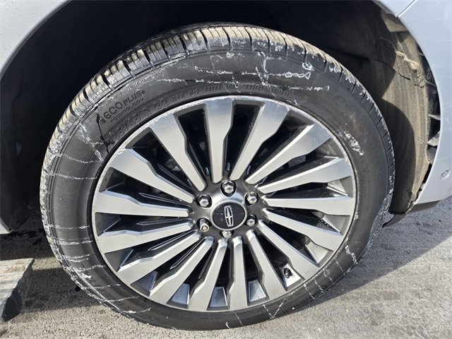 Used 2019 Lincoln Navigator Reserve w/ Cargo Package image 42