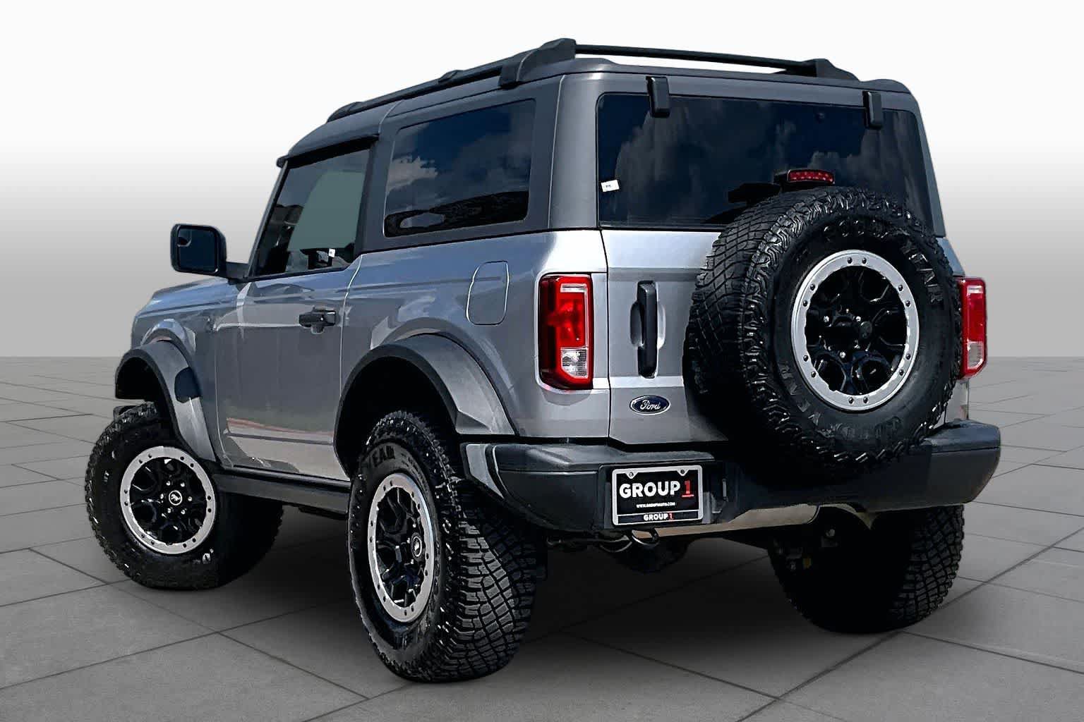Used 2022 Ford Bronco Black Diamond w/ Sasquatch Package AWD/4WD image 12