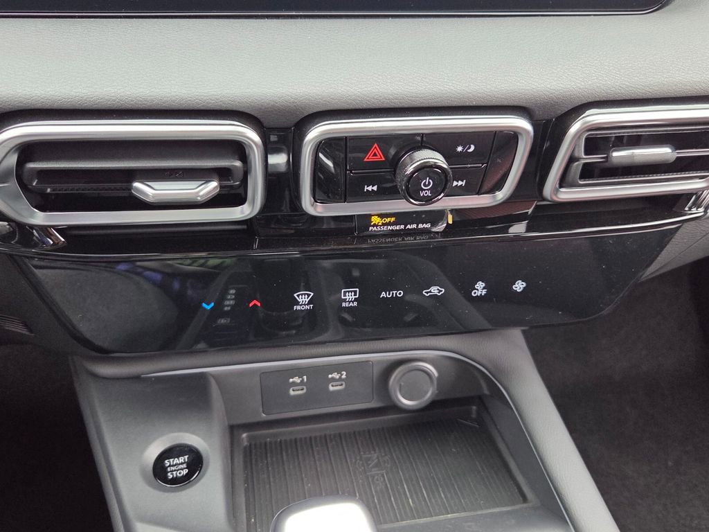 New 2026 Nissan Sentra SR w/ Floor Mat Package image 19