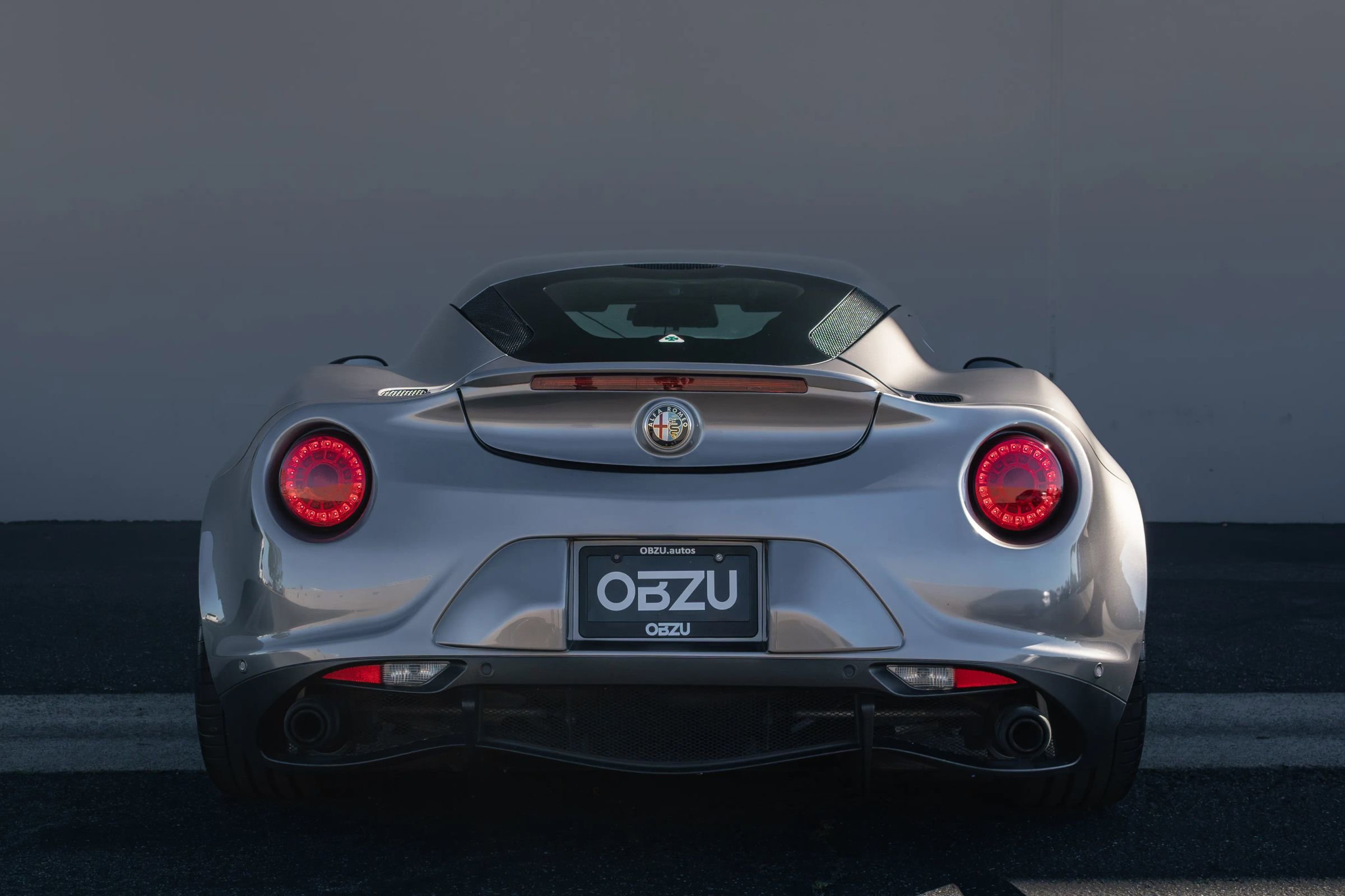 Used 2015 Alfa Romeo 4C Coupe w/ Leather Interior Group image 9