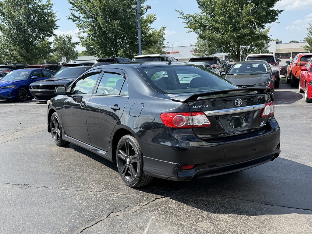 Used 2013 Toyota Corolla S w/ Premium Pkg FWD image 4