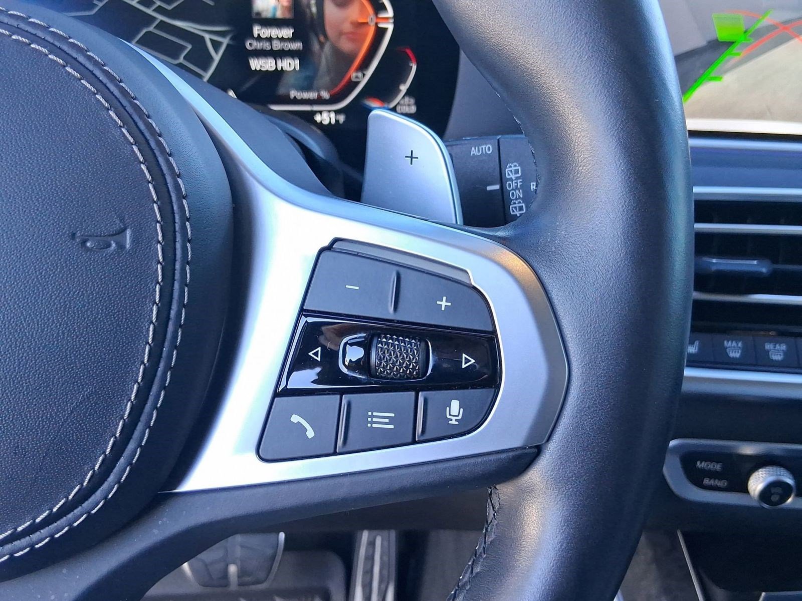 Used 2021 BMW X5 xDrive40i w/ M Sport Package image 22