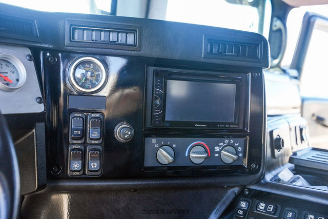 Used 2006 HUMMER H1 4-Door Wagon image 32