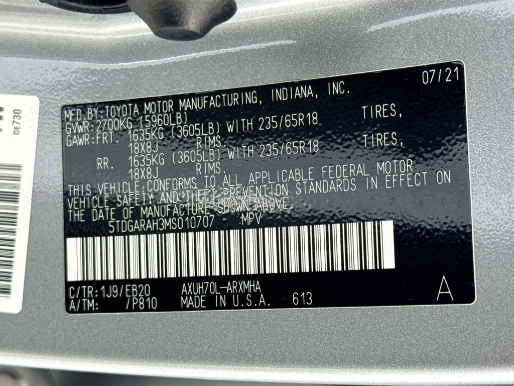Used 2021 Toyota Highlander XLE FWD image 34
