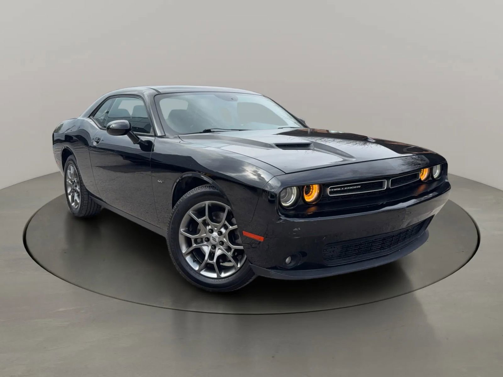 Used 2017 Dodge Challenger GT w/ Driver Convenience Group image 1