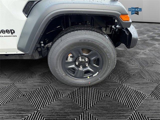 New 2026 Jeep Gladiator Sport image 14