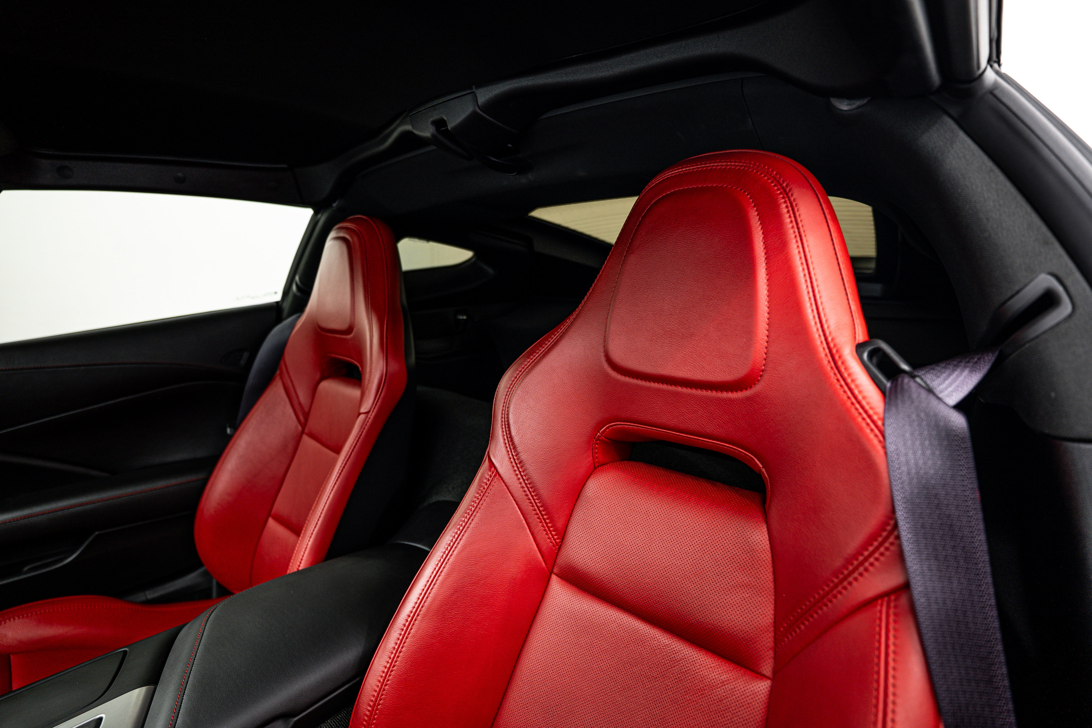 Used 2017 Chevrolet Corvette Z06 w/ Chrome Badge Package image 18