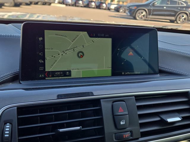 Used 2018 BMW M4 Convertible image 10