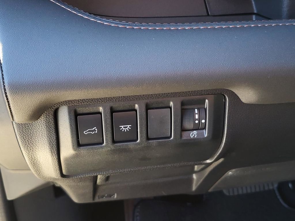 New 2026 Subaru Ascent Limited Bronze image 9