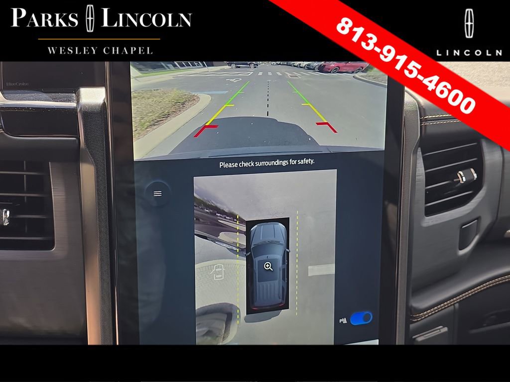 Used 2023 Ford Expedition Platinum AWD/4WD image 25