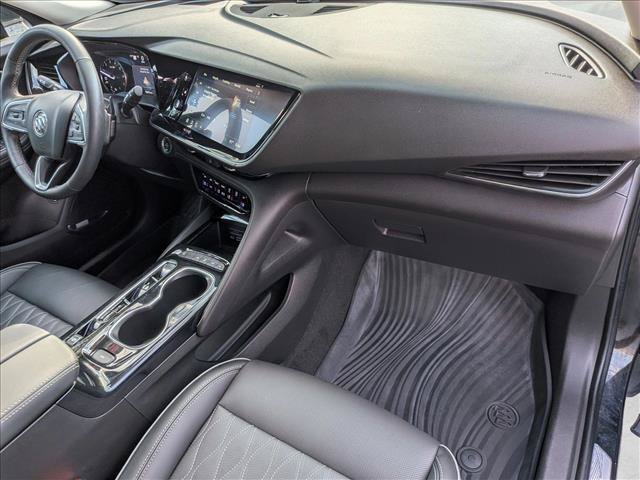 Used 2022 Buick Envision Avenir w/ Technology Package II FWD image 21