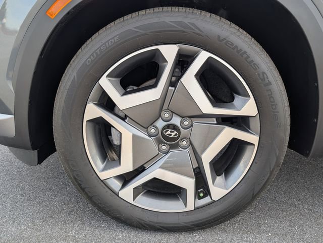 Used 2023 Hyundai Palisade SEL w/ Premium Package image 13