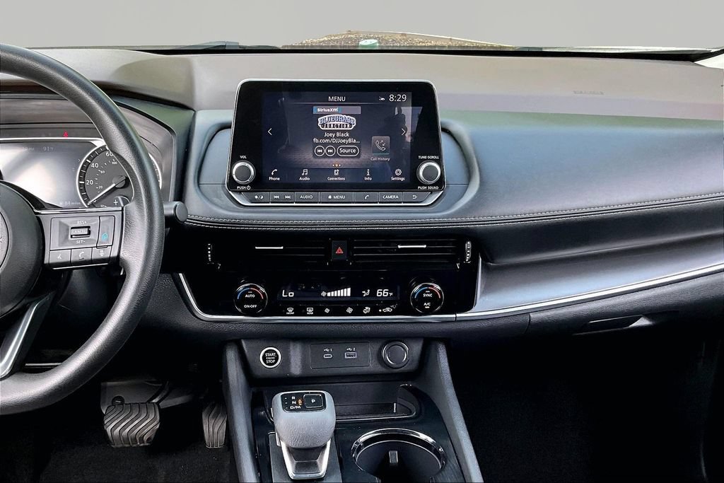 Used 2022 Nissan Rogue SV AWD/4WD image 11