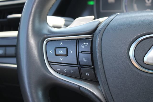 Certified 2025 Lexus ES 300h w/ Premium Package FWD image 18