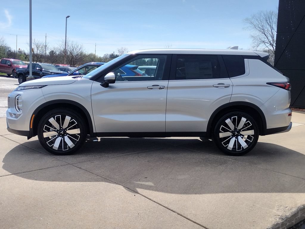 New 2026 Mitsubishi Outlander SE AWD/4WD image 20
