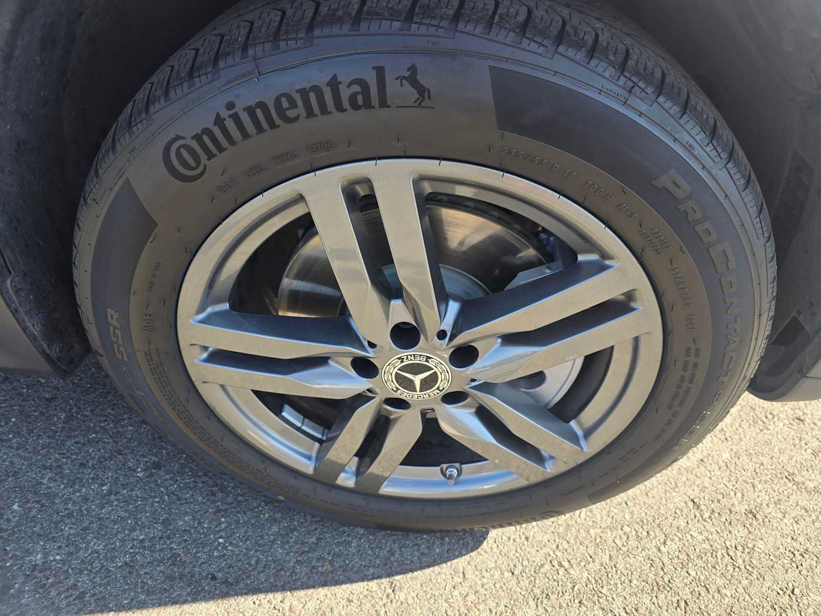 Used 2024 Mercedes-Benz GLB 250 4MATIC image 9