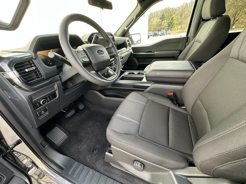 New 2026 Ford F150 STX w/ Equipment Group 200A AWD/4WD image 15