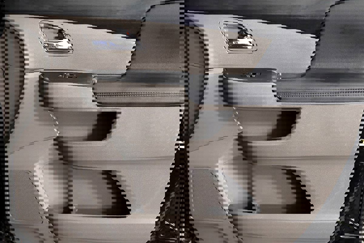 Used 2017 Honda Odyssey EX-L image 49