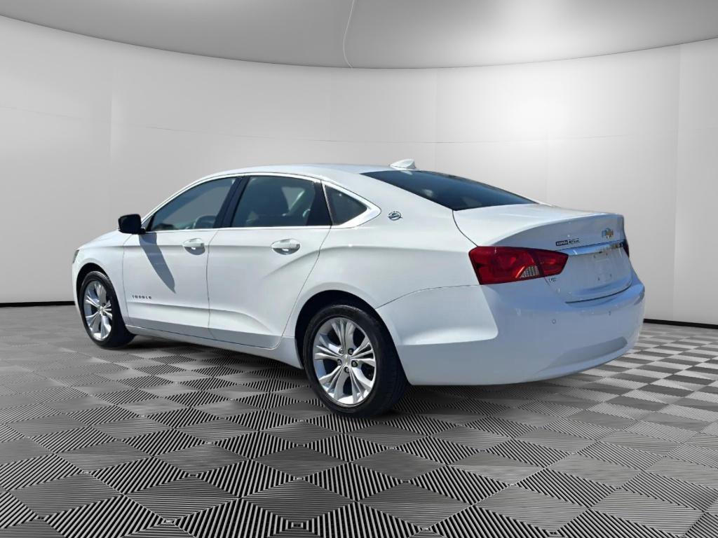 Used 2015 Chevrolet Impala LT w/ Convenience Package image 3