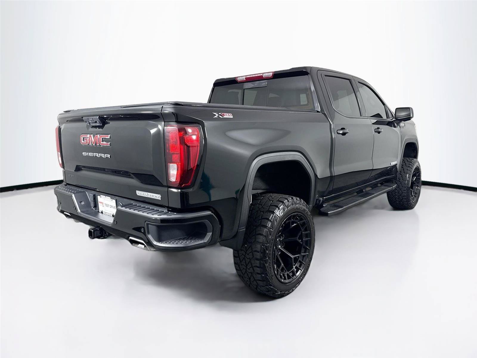 Used 2025 GMC Sierra 1500 Elevation w/ Elevation Premium Package AWD/4WD video 2